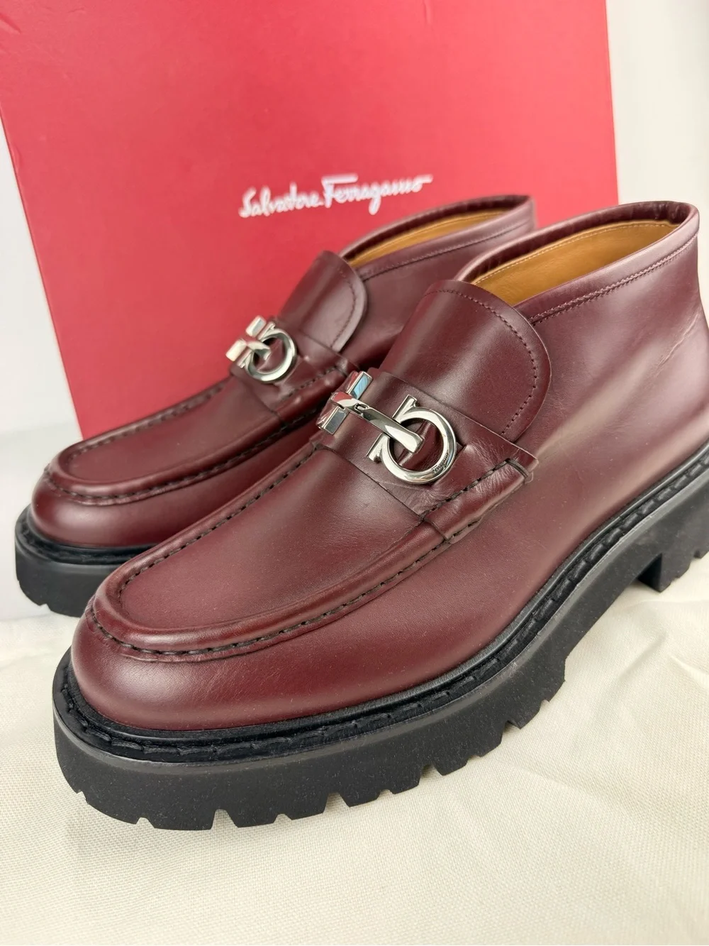 Salvatore Ferragamo Men’s Geffer 2 Gancini Leather Lug Sole Ankle Loafers 9.5M